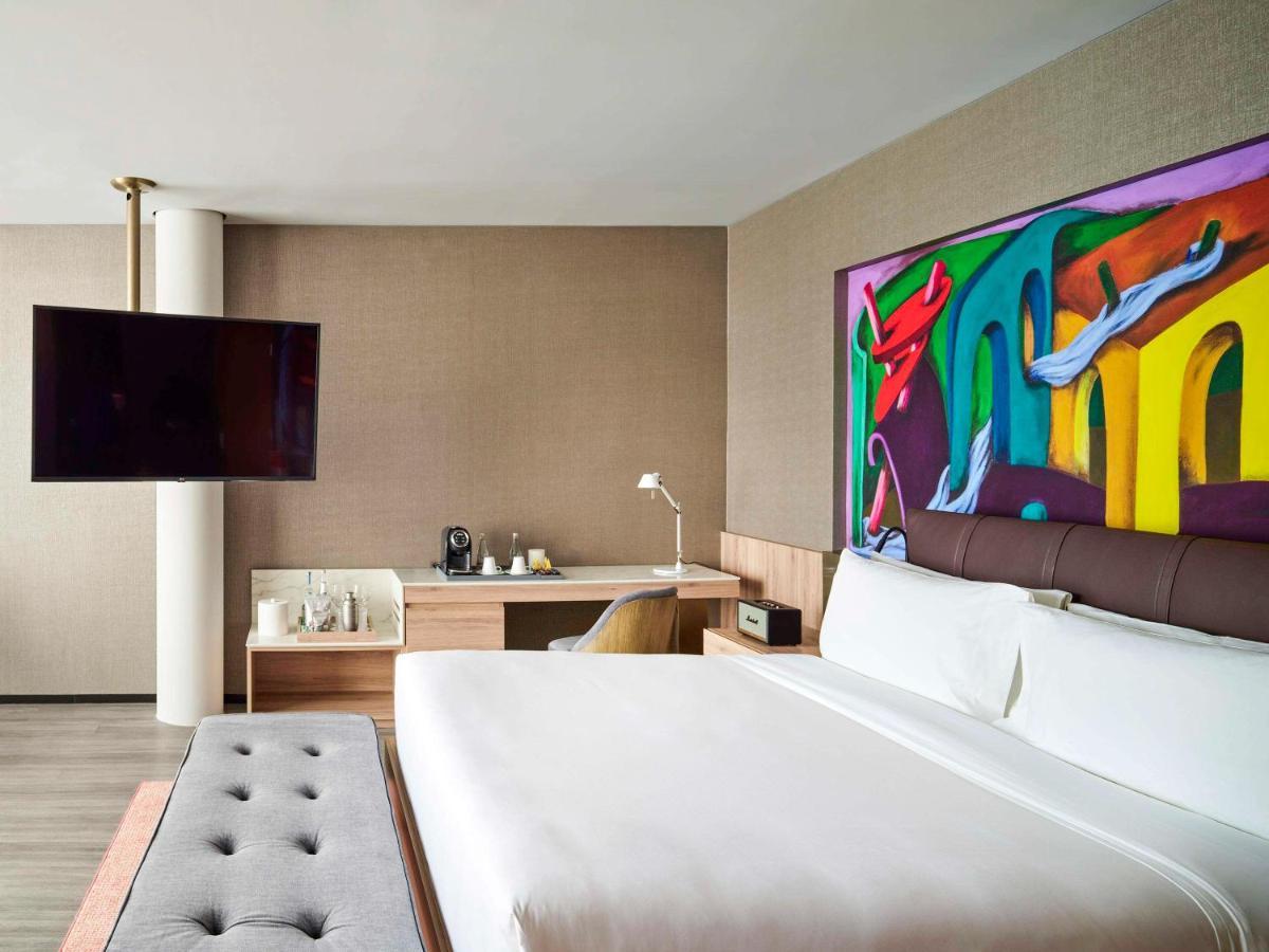 Mondrian Condesa